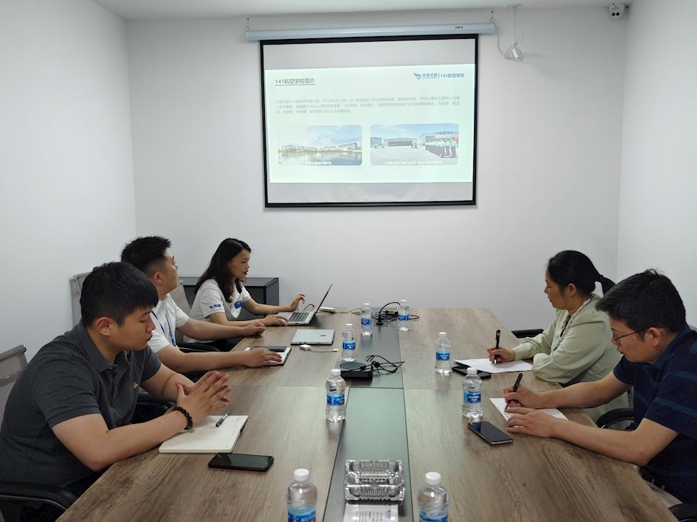 ff1dcf43da594baca2ec115c762e6187.jpg